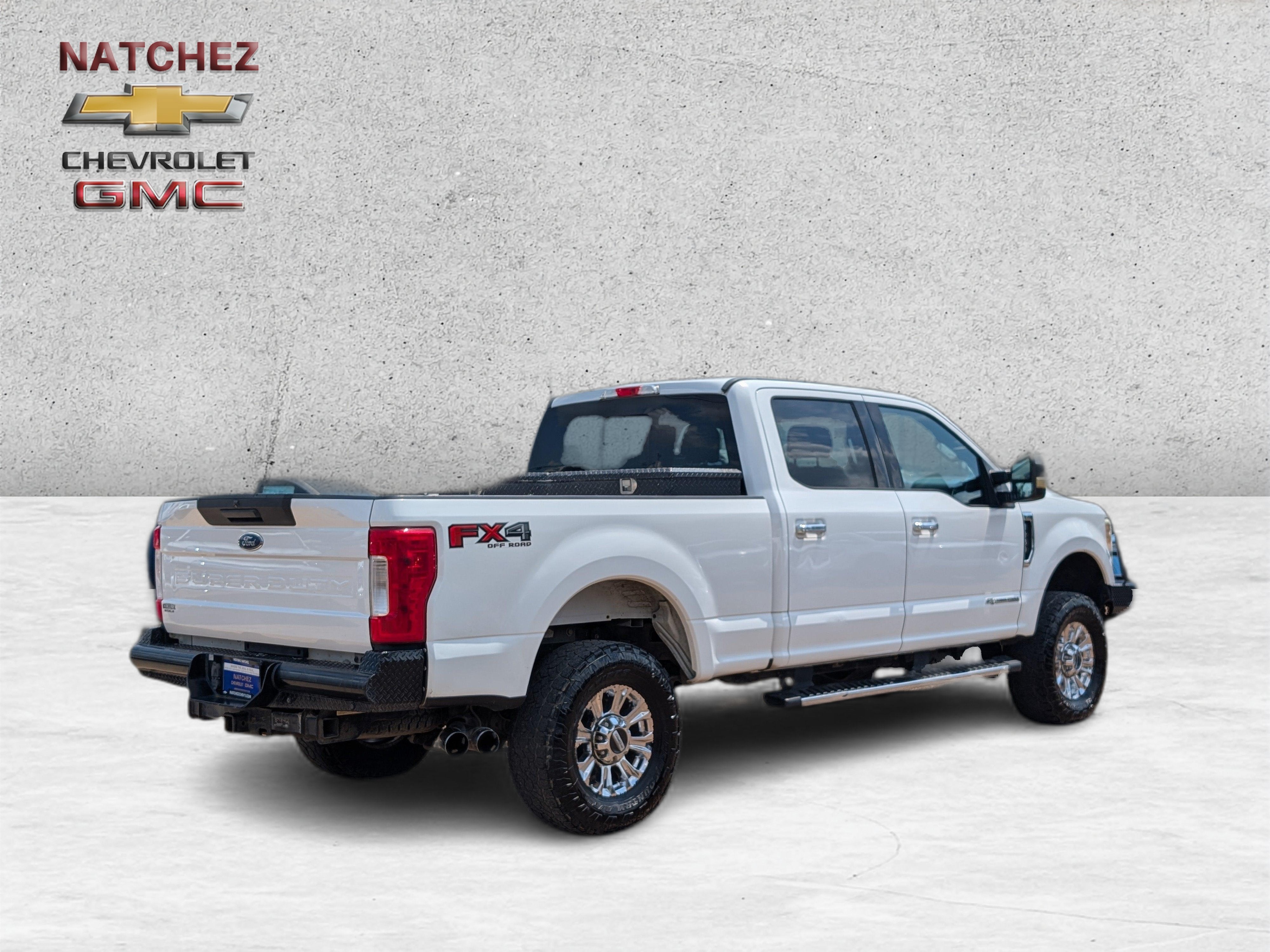 2017 Ford Super Duty F-250 SRW Lariat