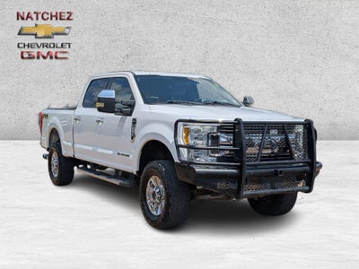 2017 Ford Super Duty F-250 SRW Lariat