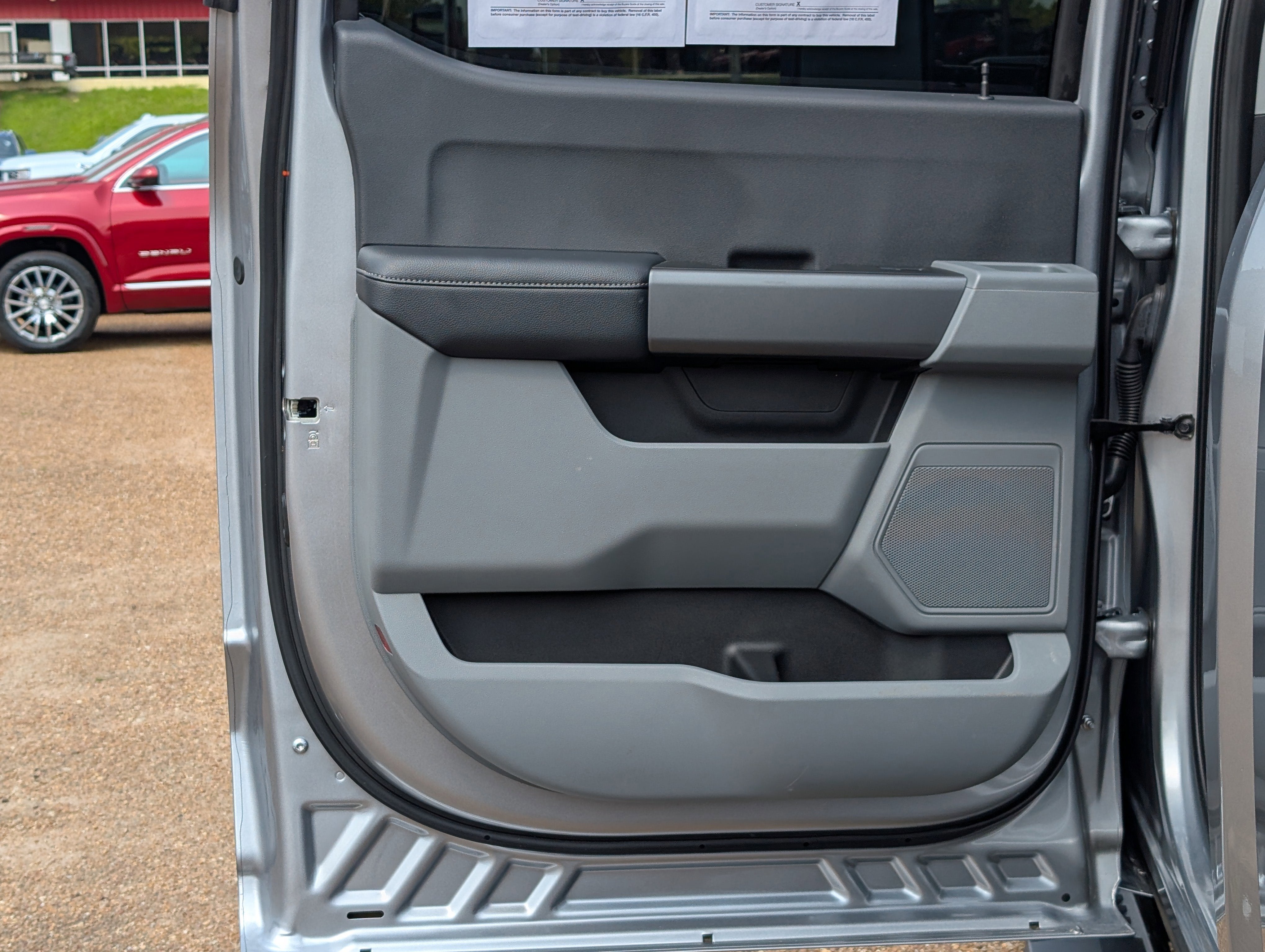 2024 Ford Super Duty F-250 SRW XL