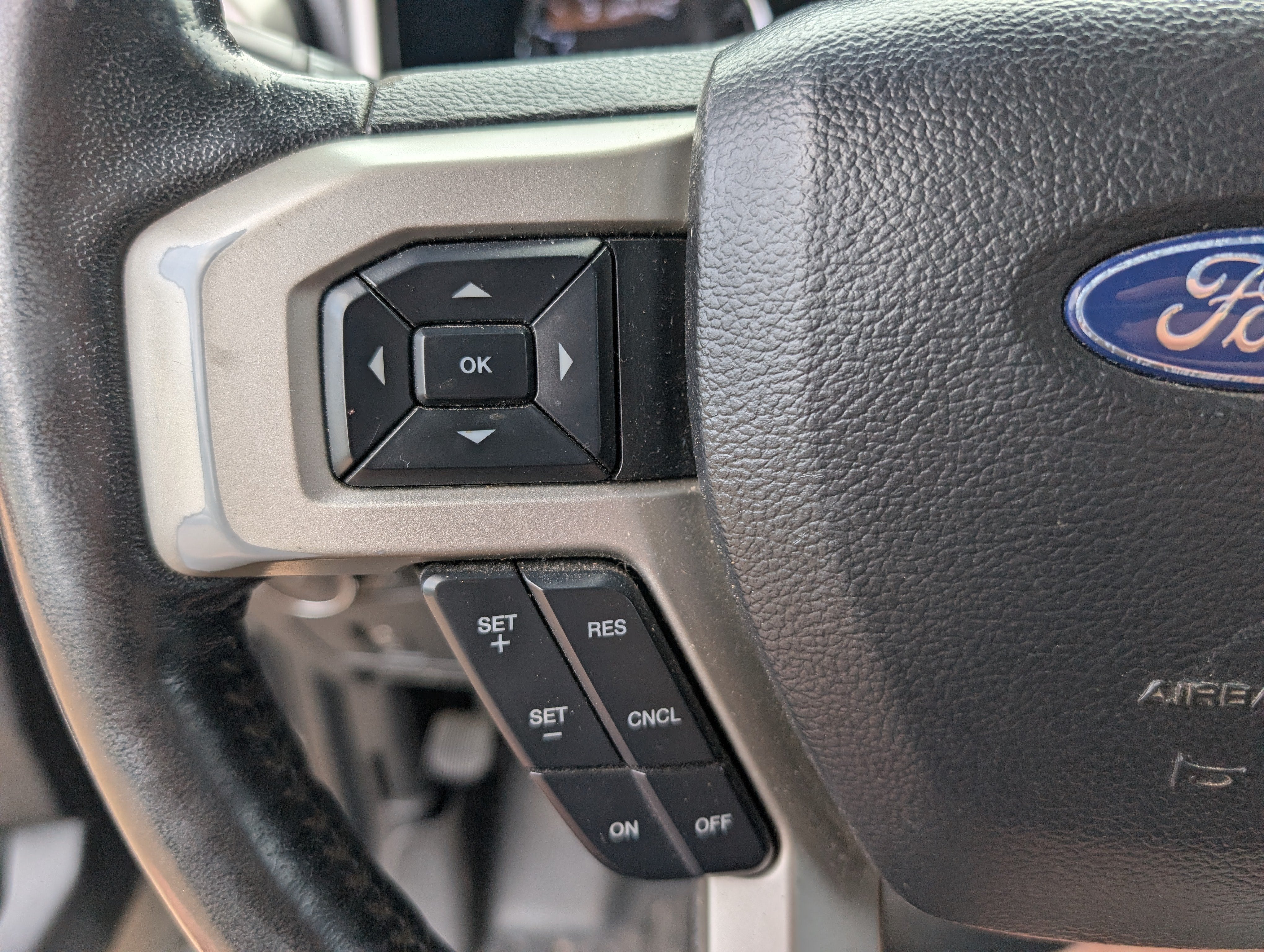 2018 Ford Super Duty F-350 SRW XL