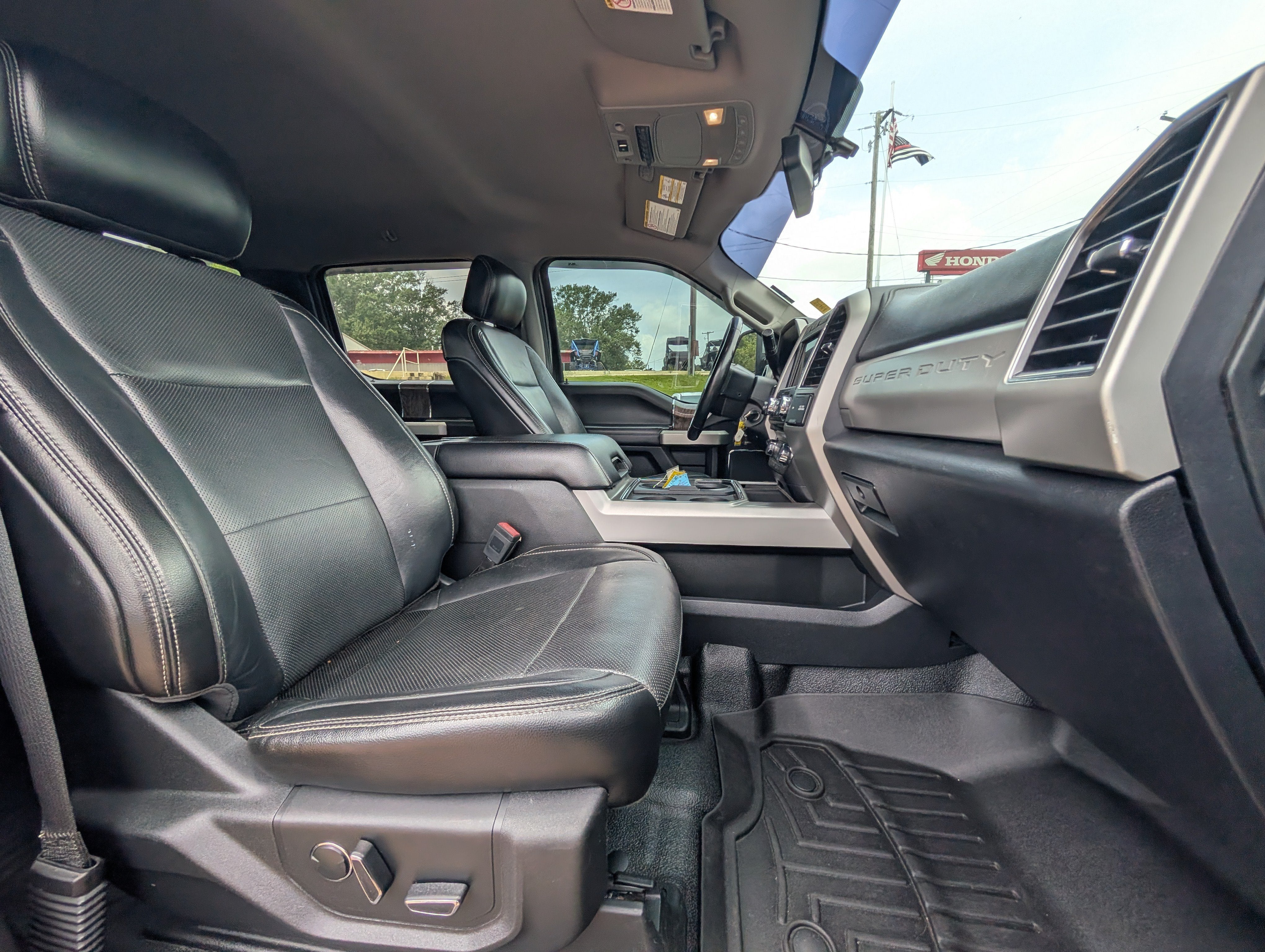 2018 Ford Super Duty F-350 SRW XL