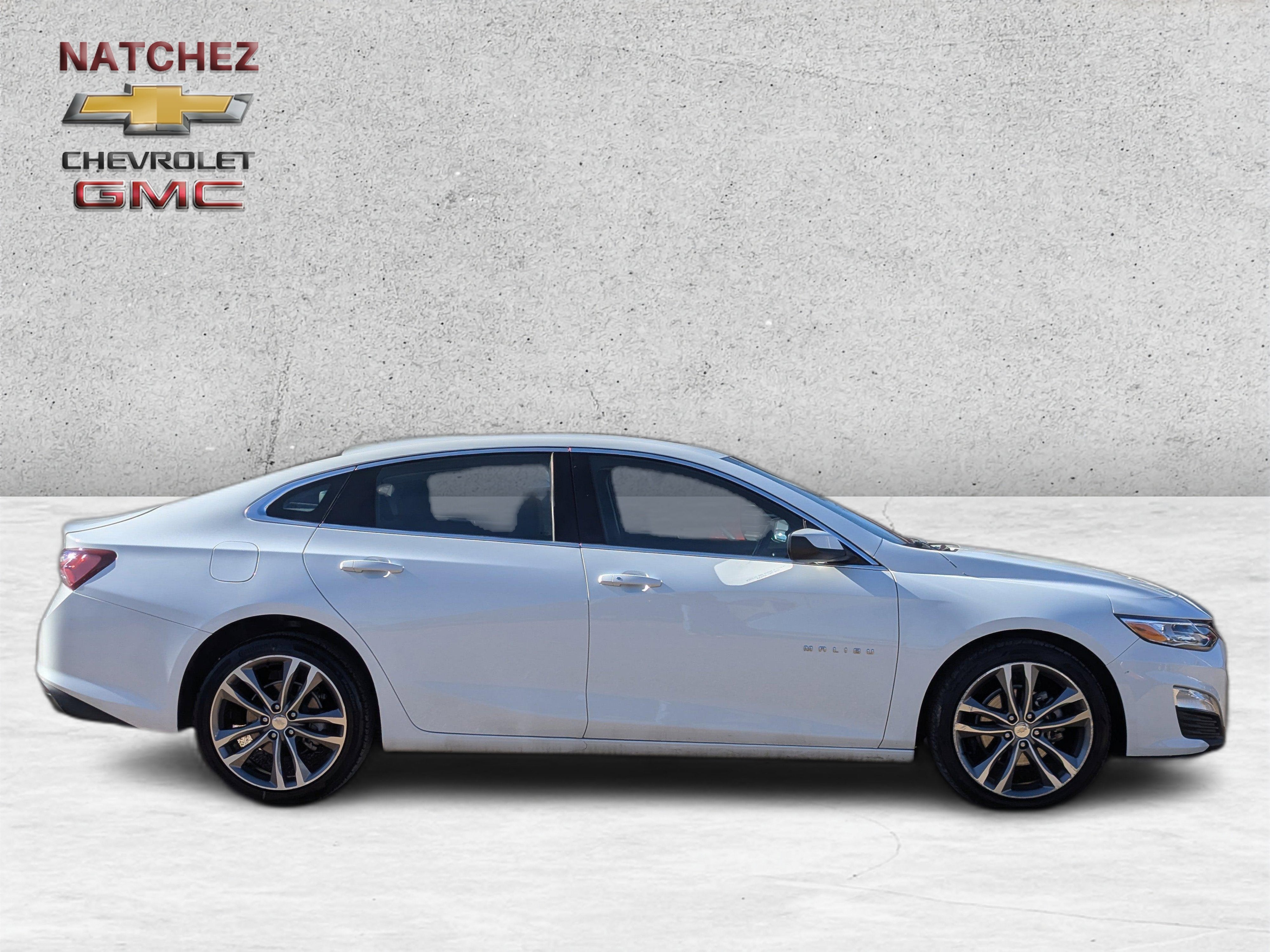 2024 Chevrolet Malibu 2LT