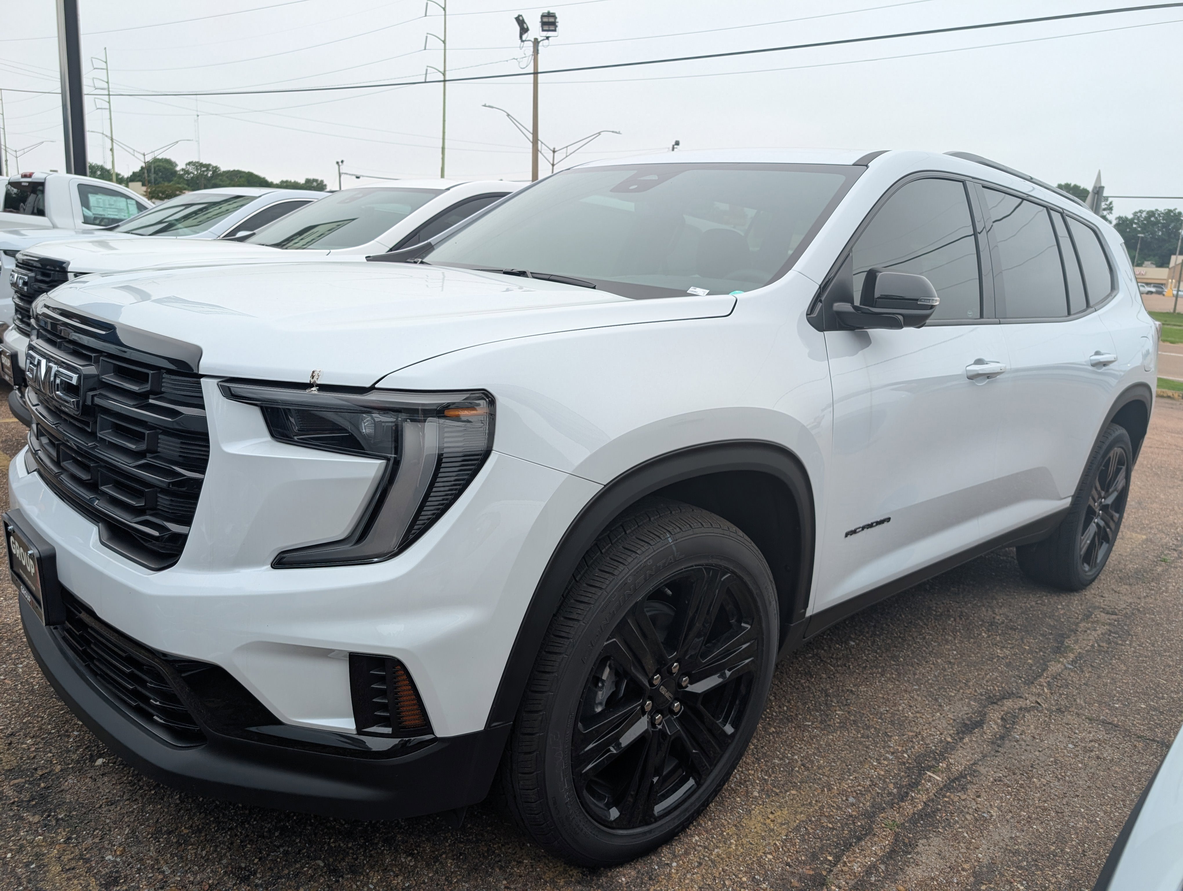 2026 GMC Acadia Elevation