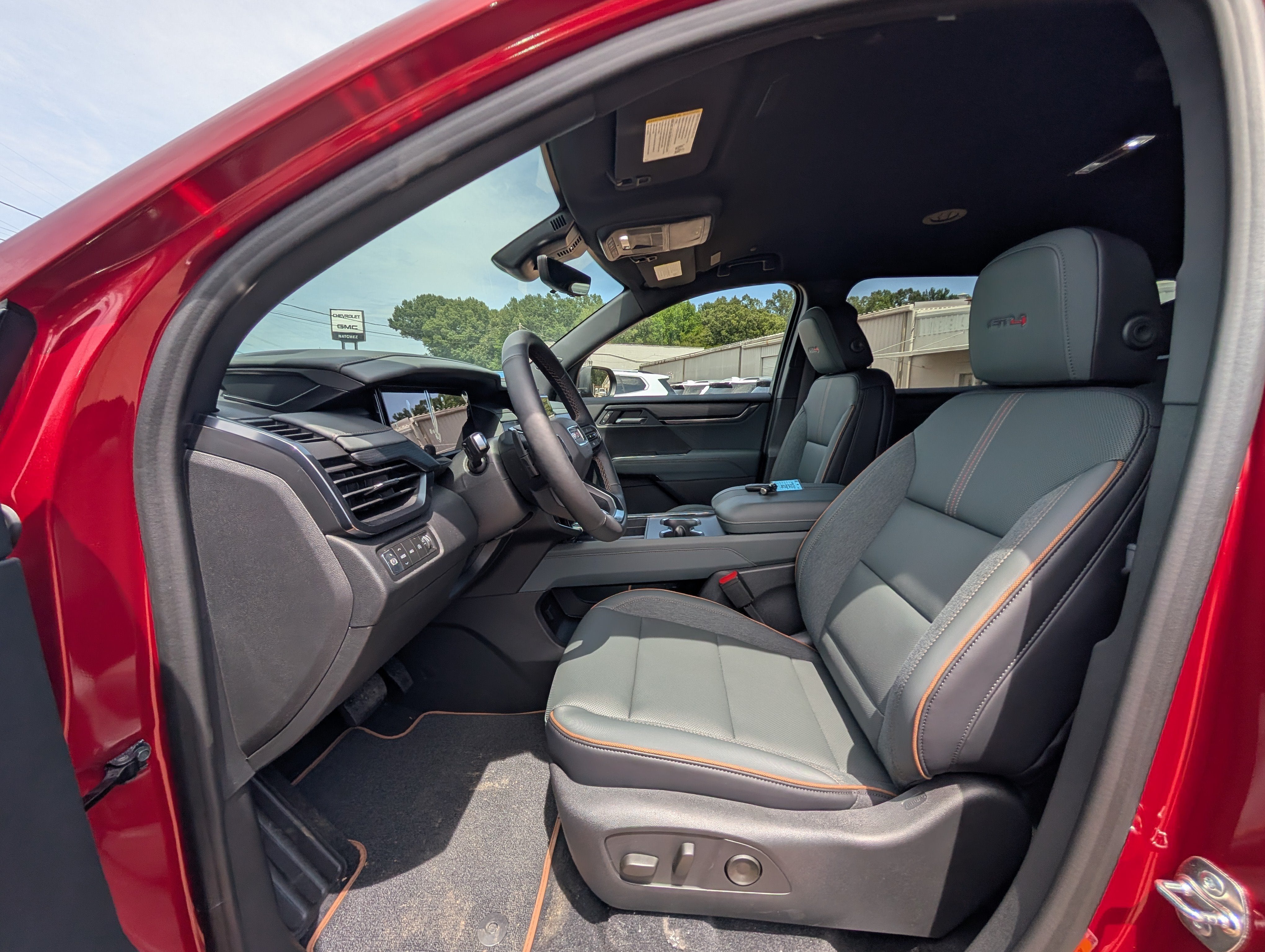 2026 GMC Acadia AT4