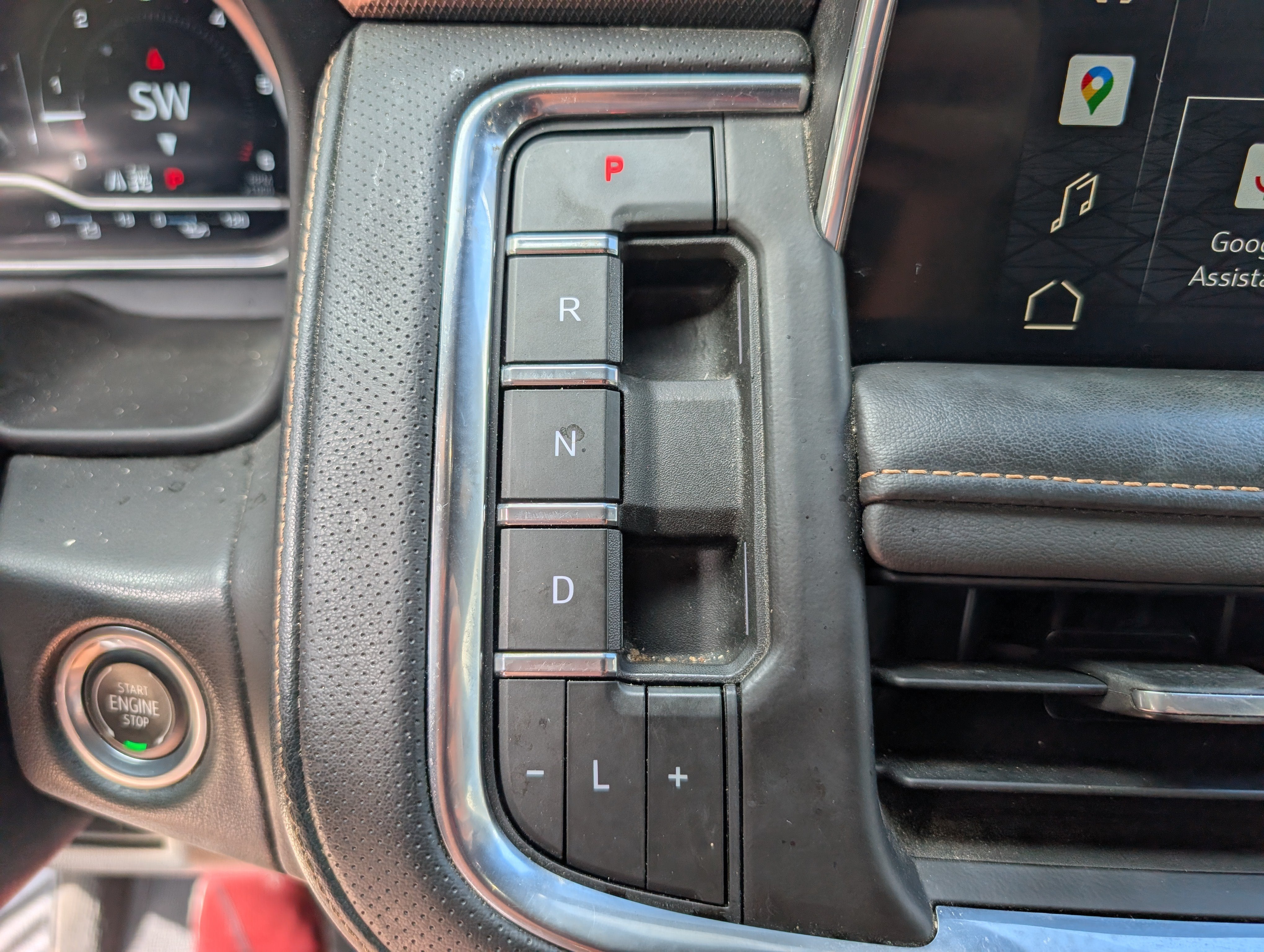 2022 GMC Yukon AT4