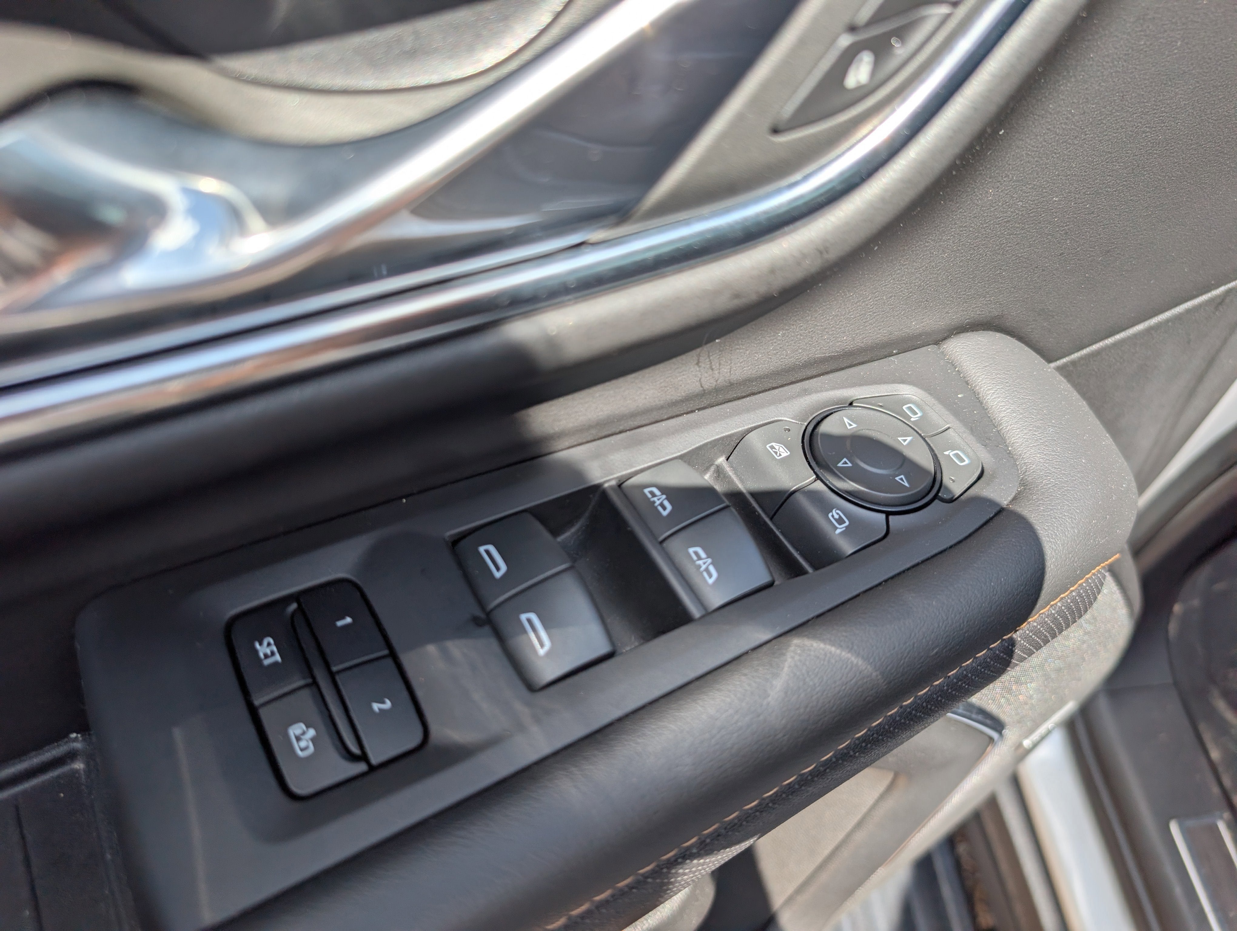2023 GMC Yukon XL AT4