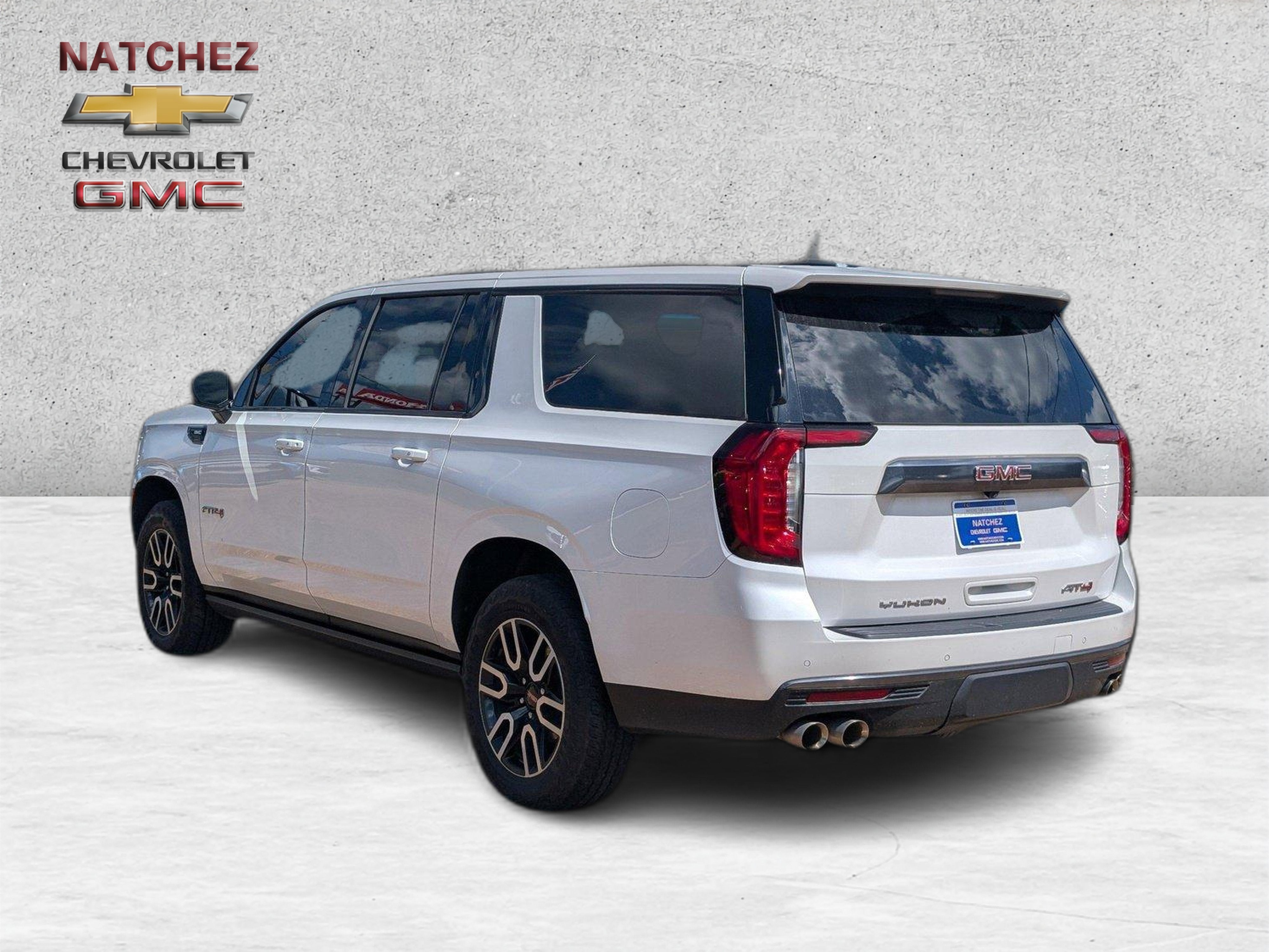2023 GMC Yukon XL AT4