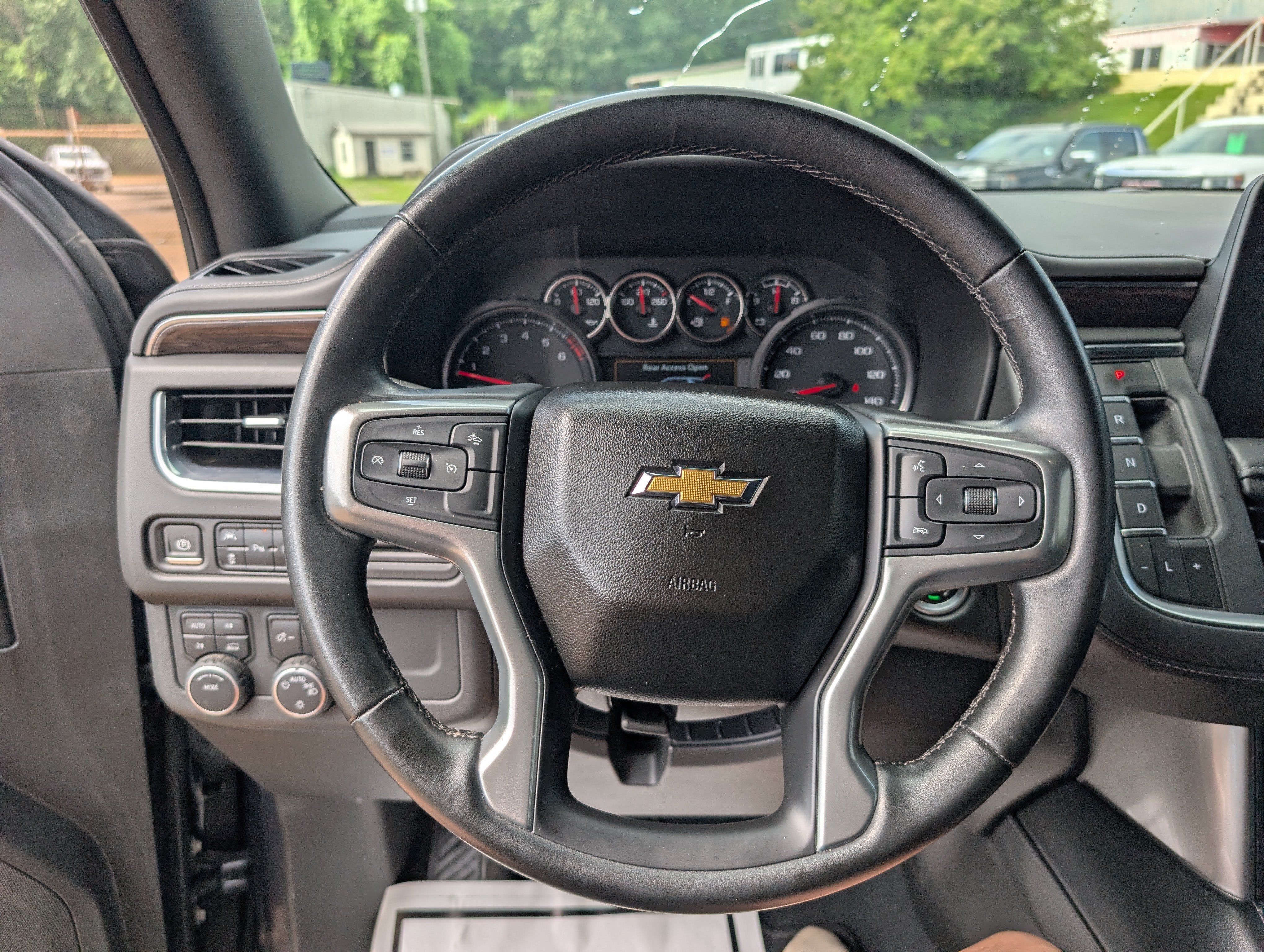2023 Chevrolet Tahoe LS
