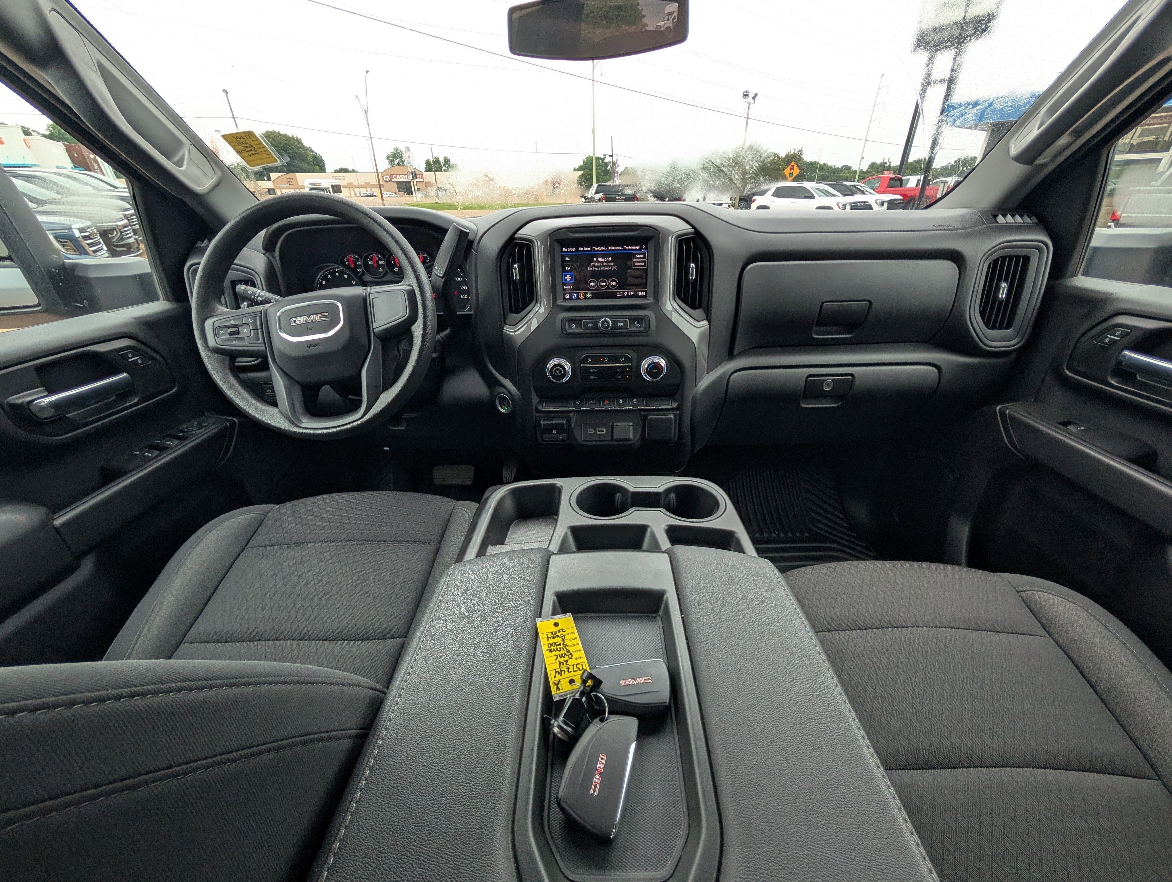 2024 GMC Sierra 2500 HD Pro