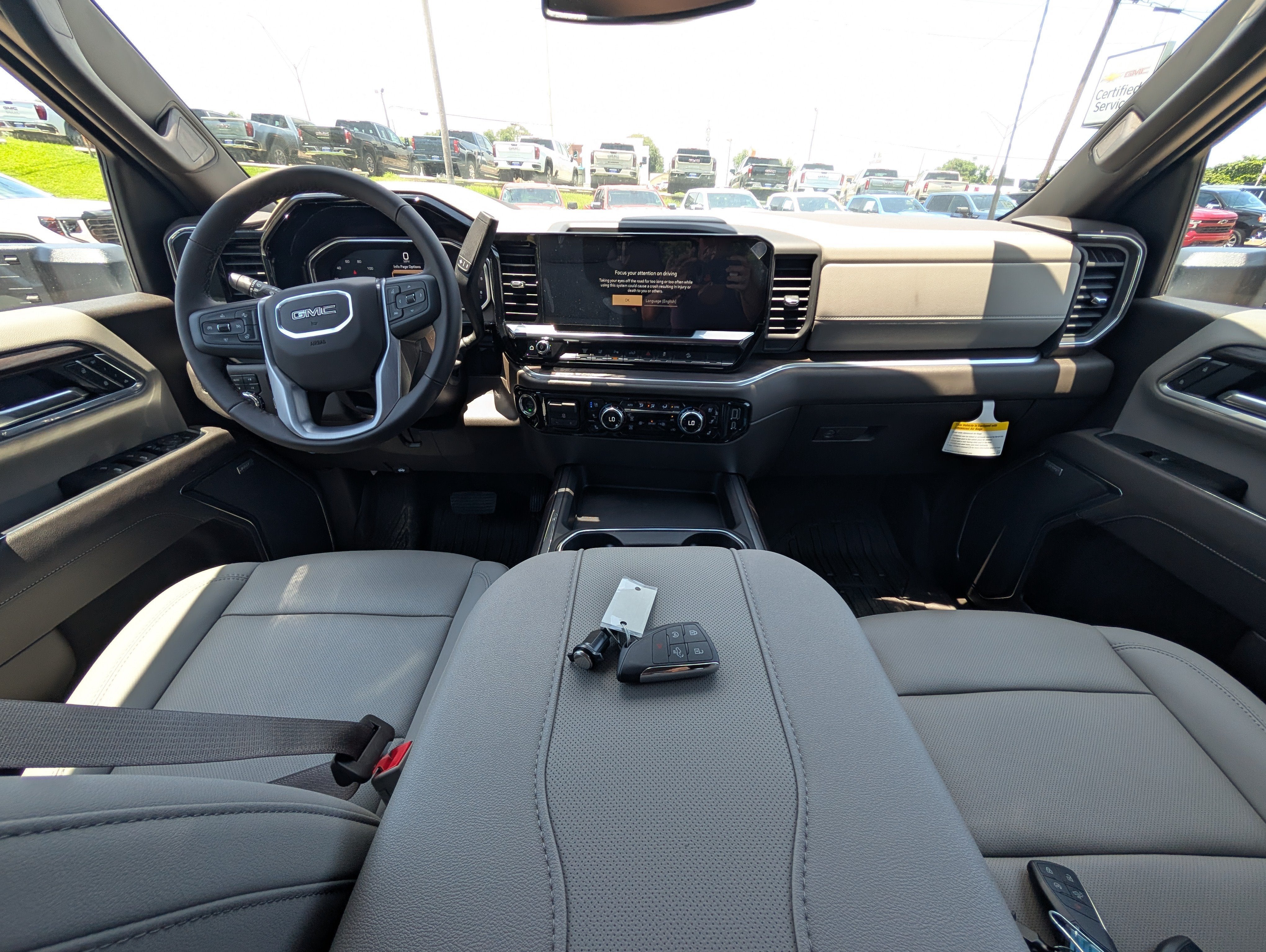 2026 GMC Sierra 2500 HD SLT