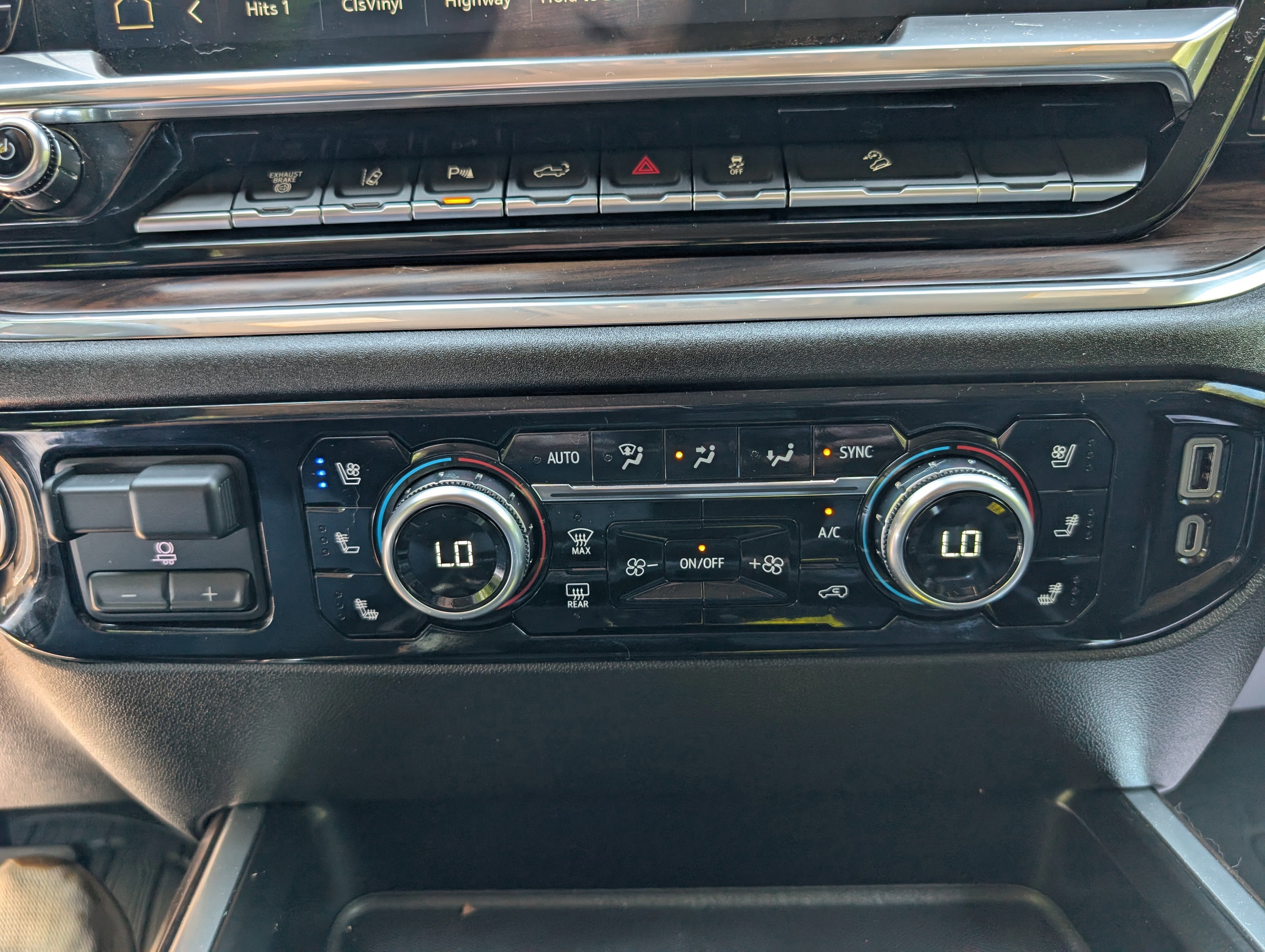 2025 GMC Sierra 2500 HD SLT