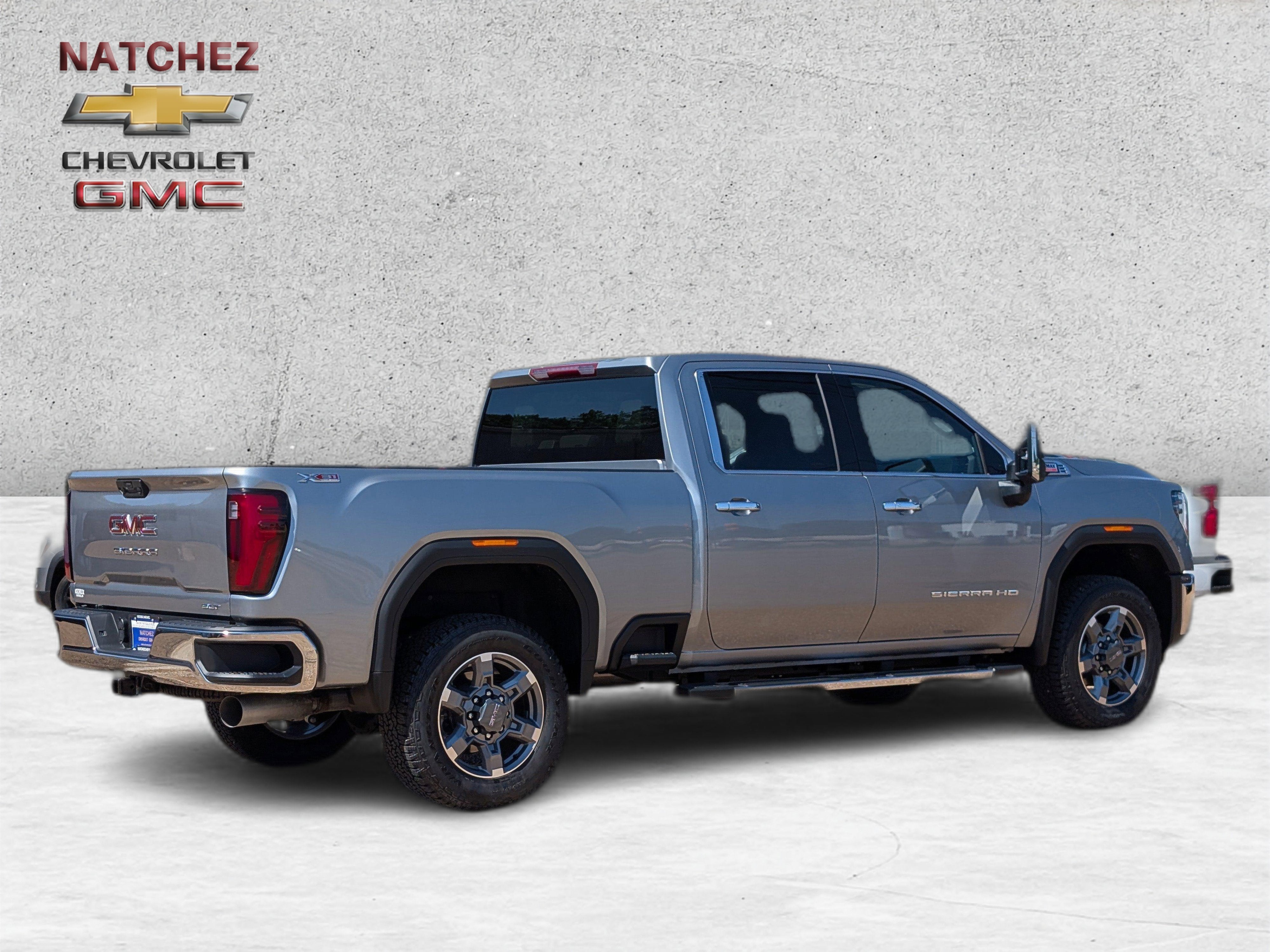2026 GMC Sierra 4WD Crew Cab Standard Box SLT's photo