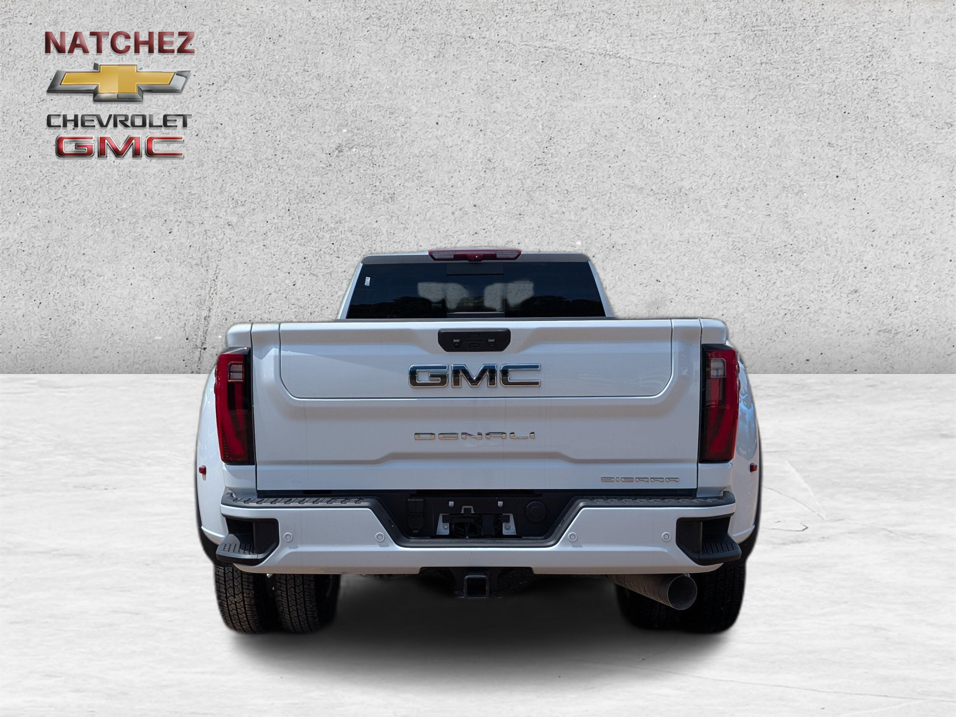 2026 GMC Sierra 3500 HD Denali Ultimate DRW