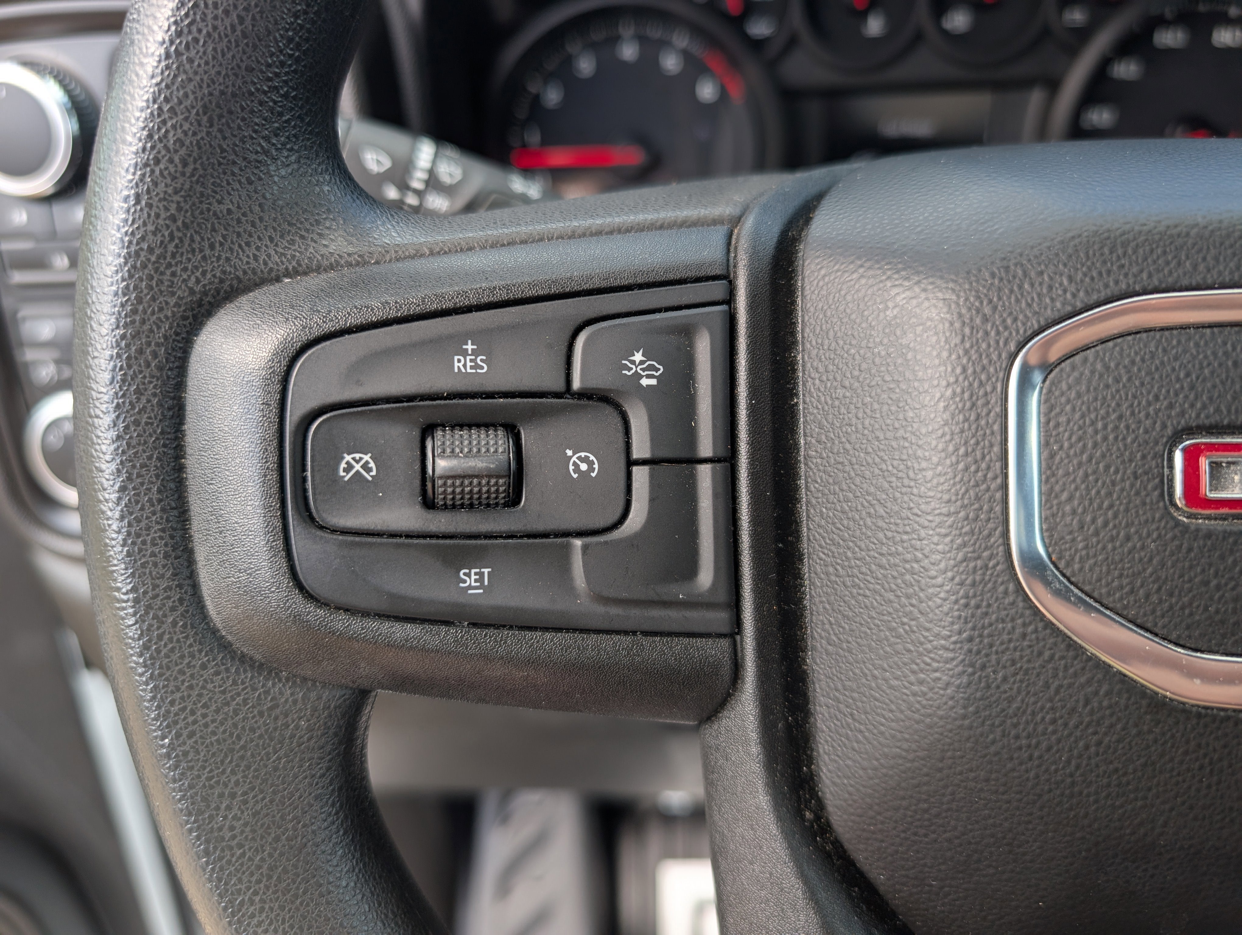 2024 GMC Sierra 2500 HD Pro