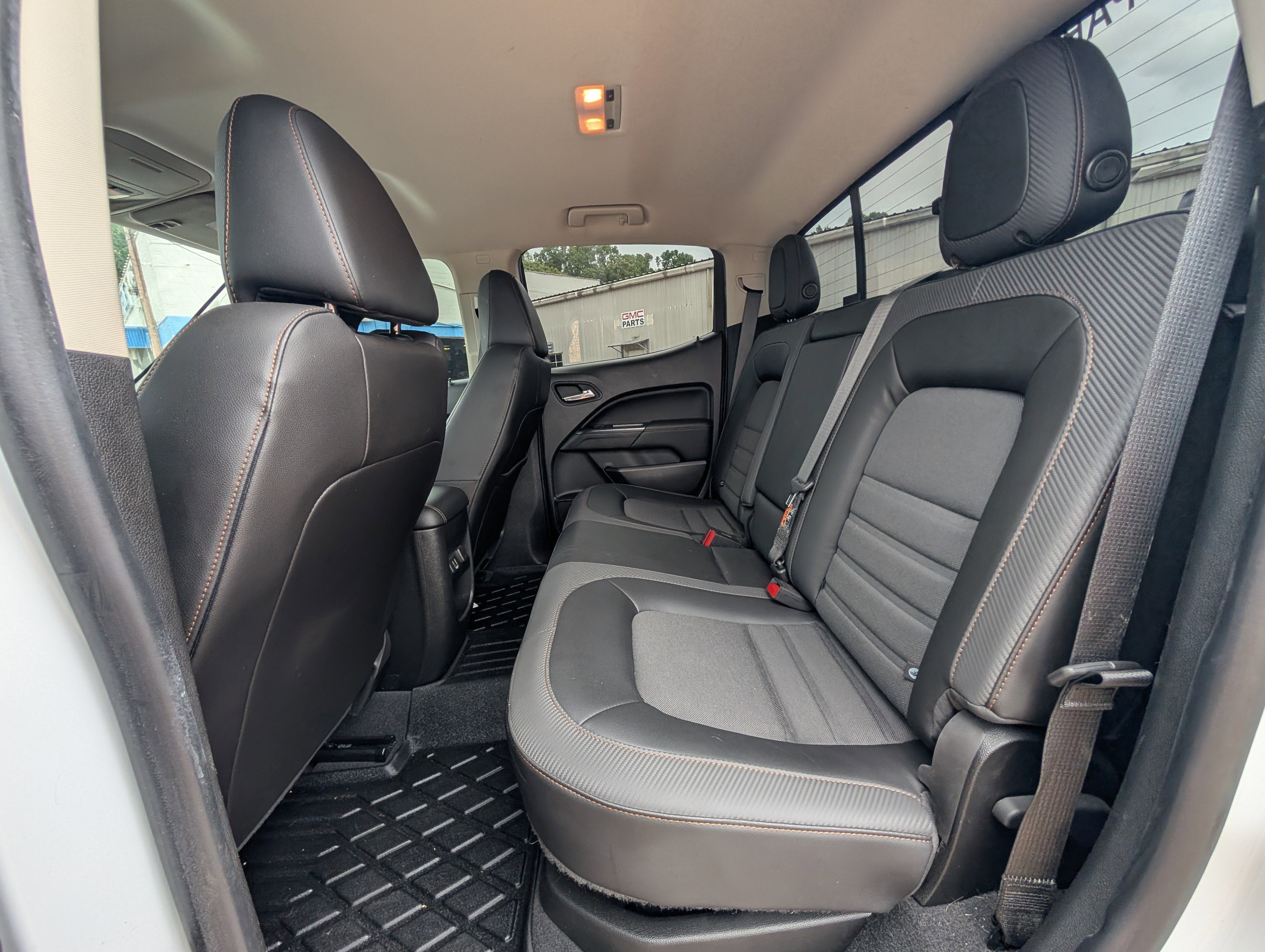 2021 GMC Canyon 4WD AT4 w/Cloth