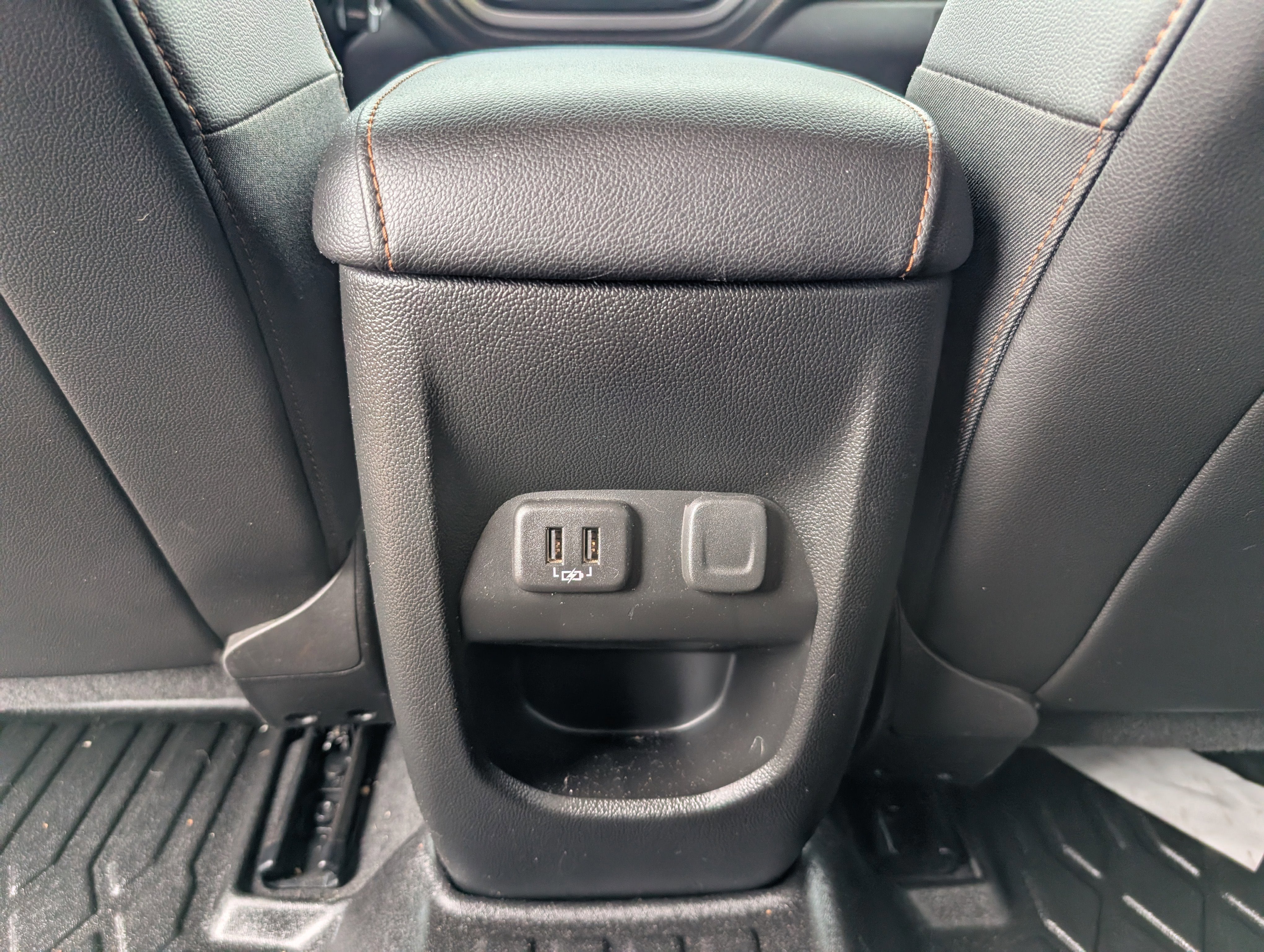 2021 GMC Canyon 4WD AT4 w/Cloth