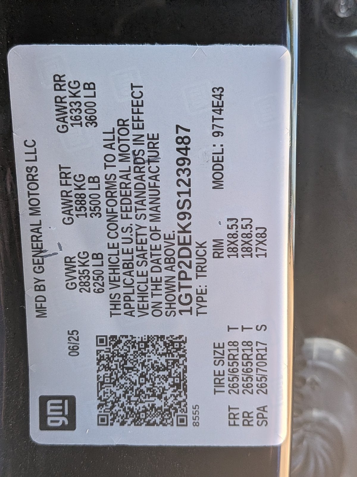 2025 GMC Canyon AT4