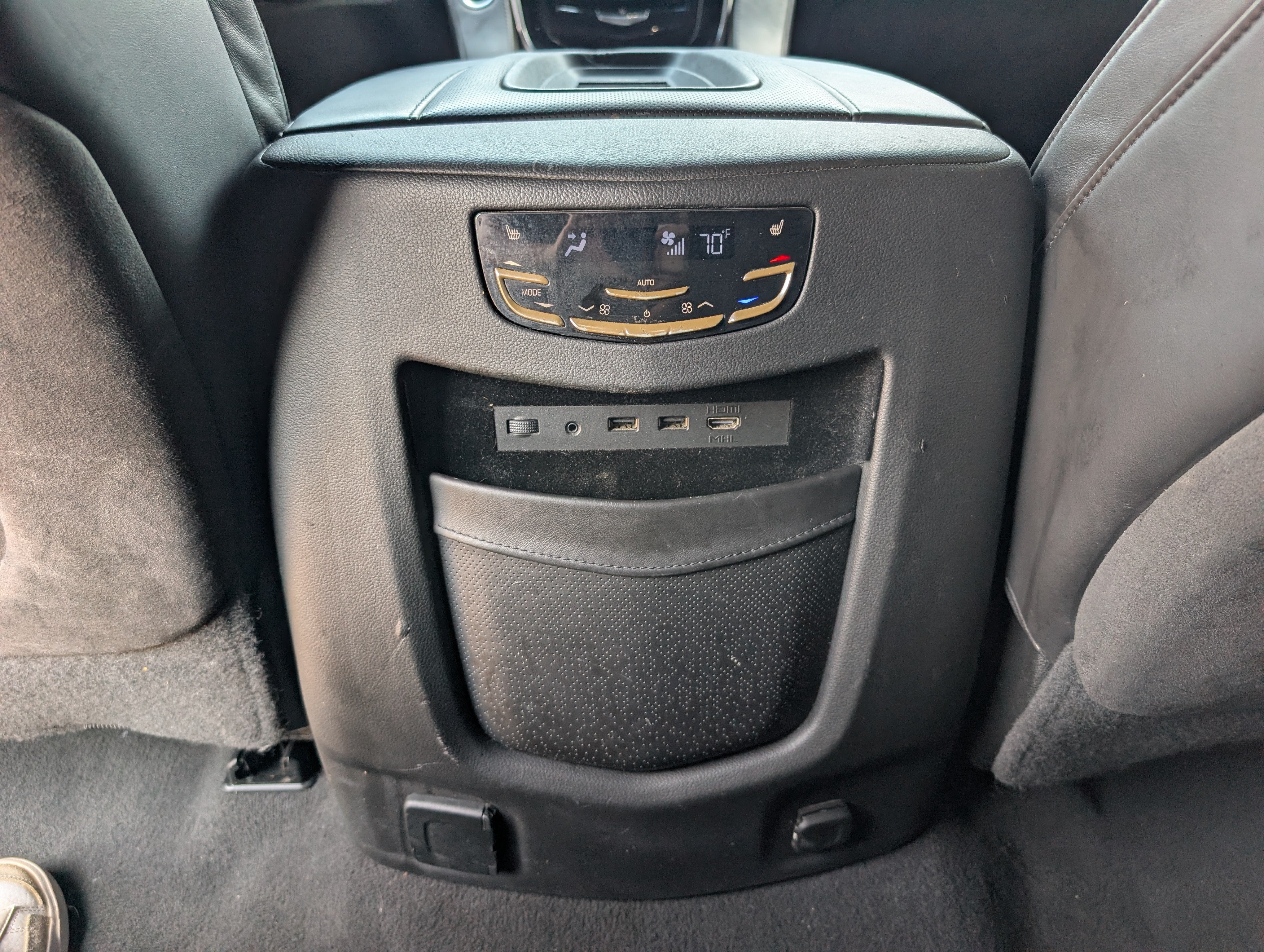 2019 Cadillac Escalade Platinum