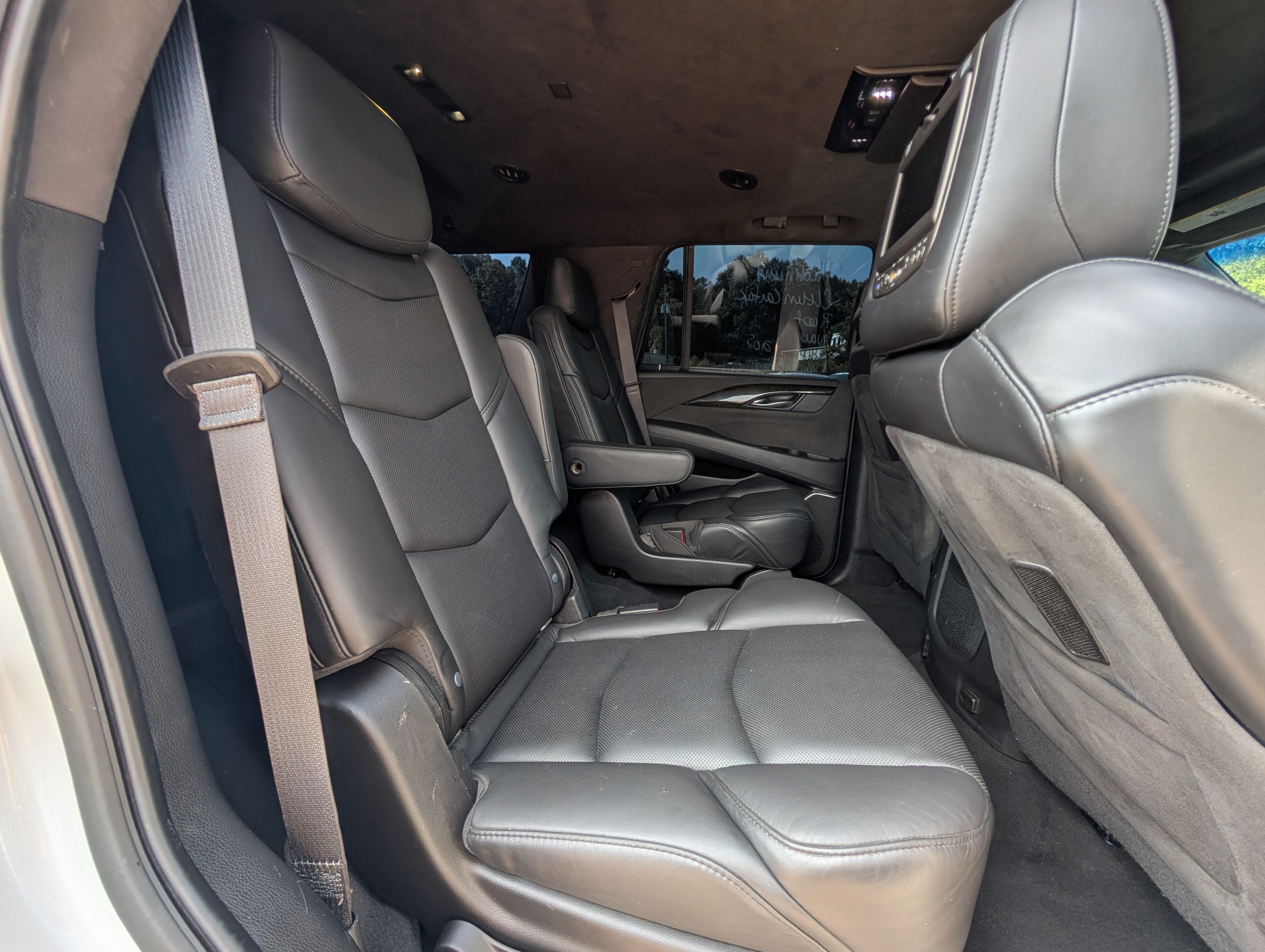 2019 Cadillac Escalade Platinum