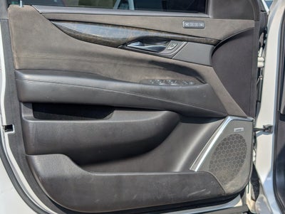 2019 Cadillac Escalade Platinum