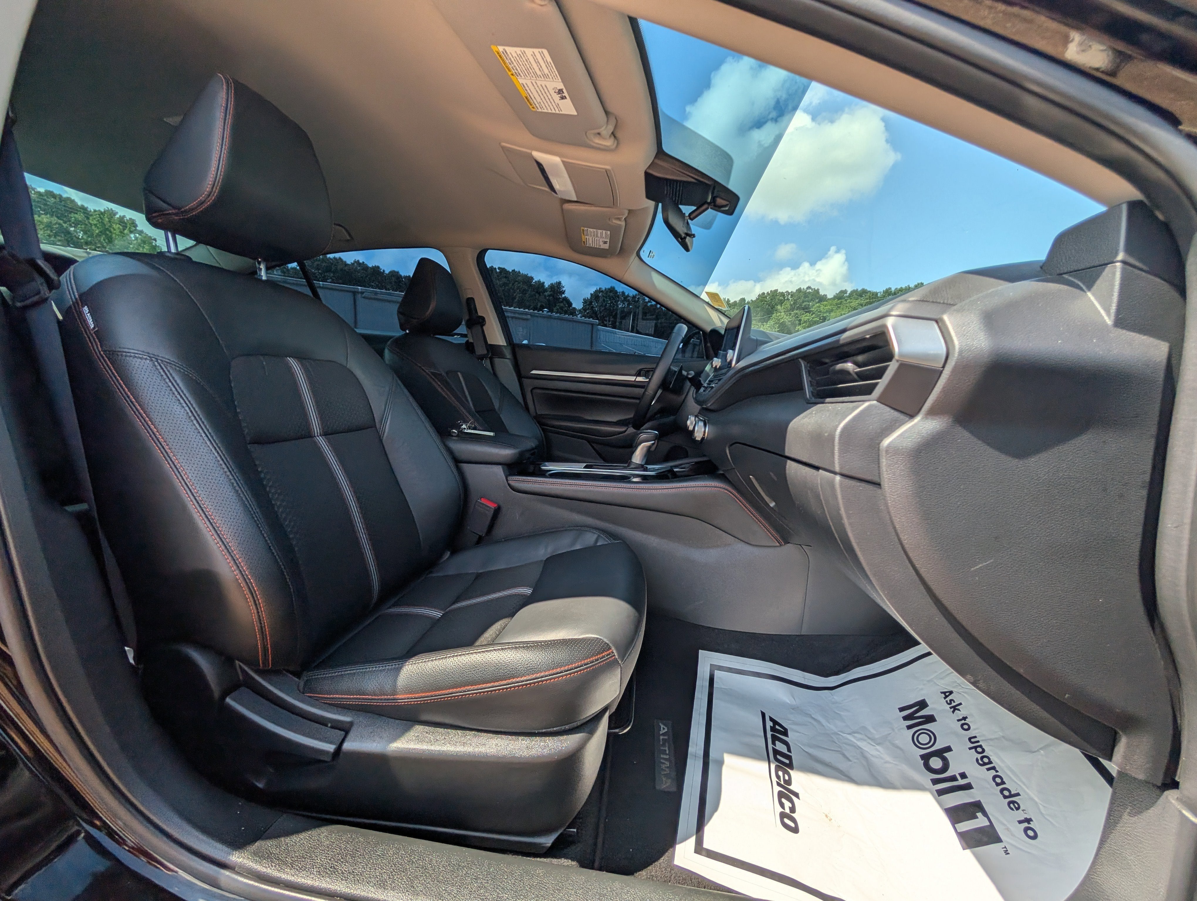 2025 Nissan Altima SR