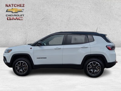 2025 Jeep Compass Trailhawk