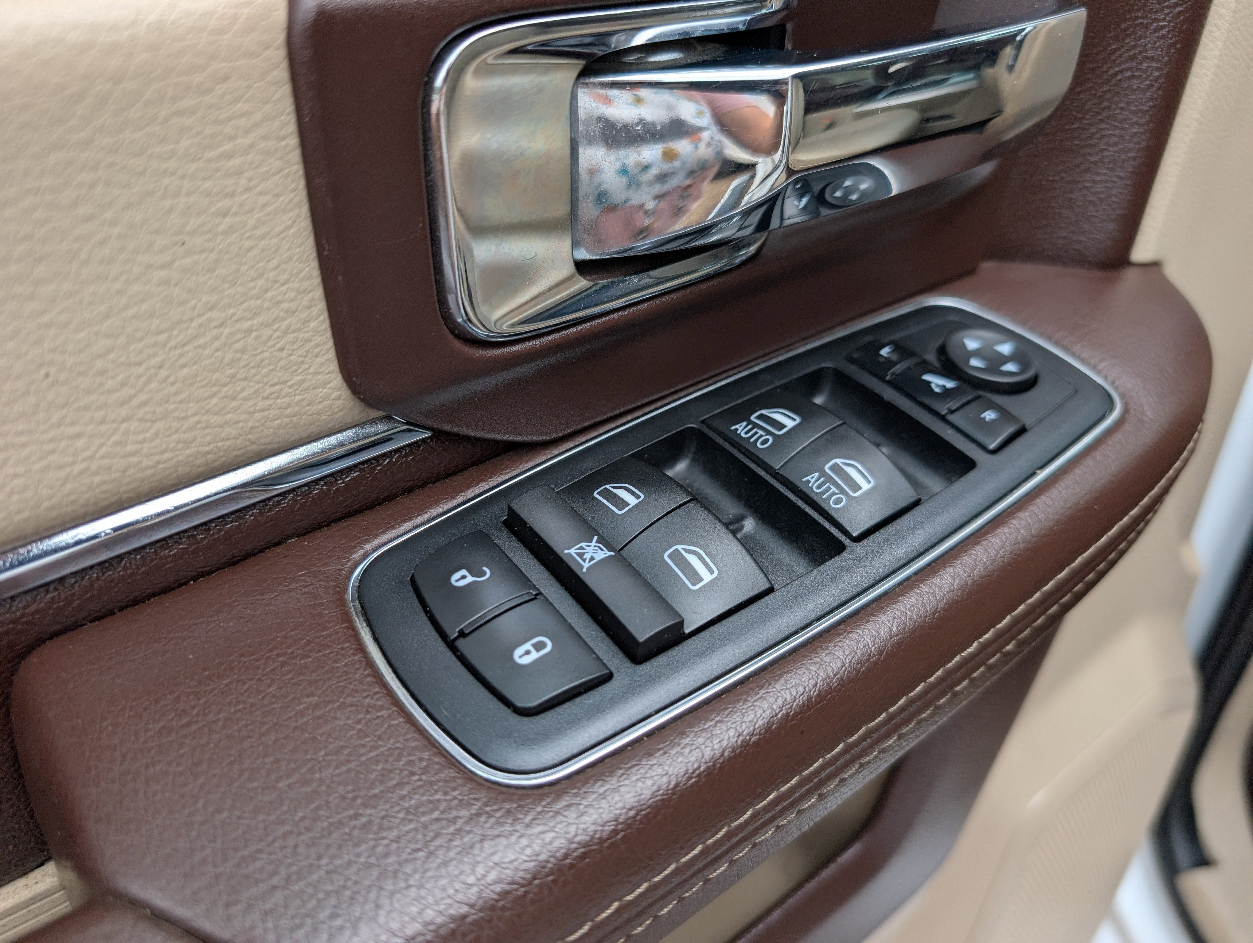 2016 RAM 3500 Laramie