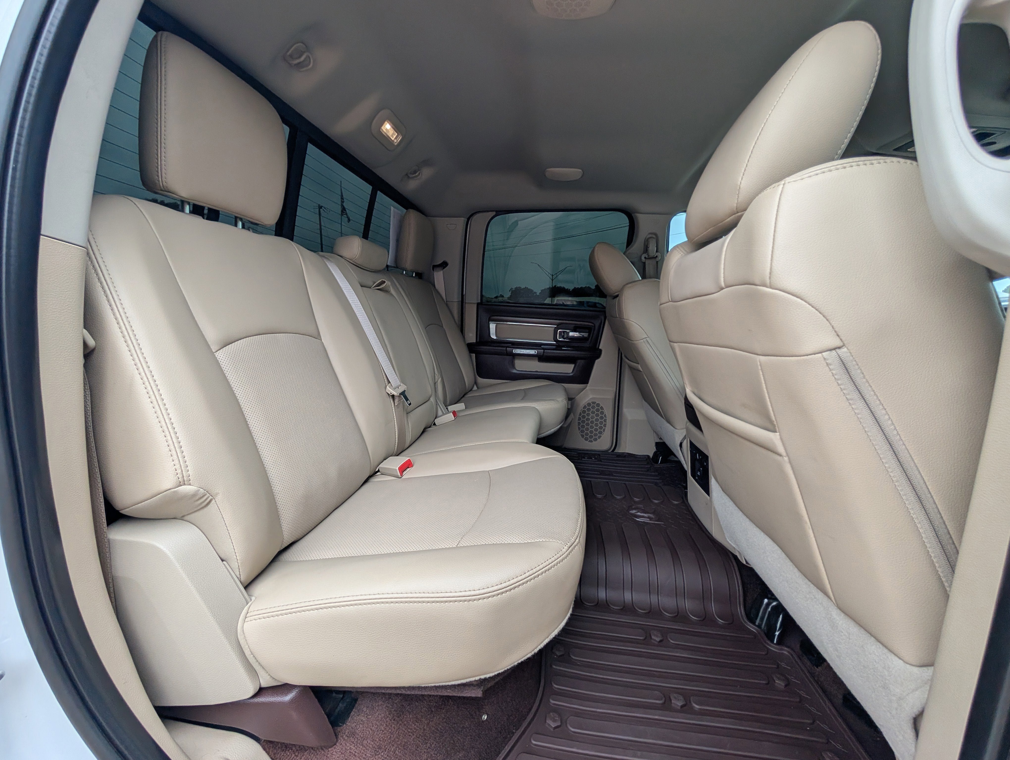 2016 RAM 3500 Laramie