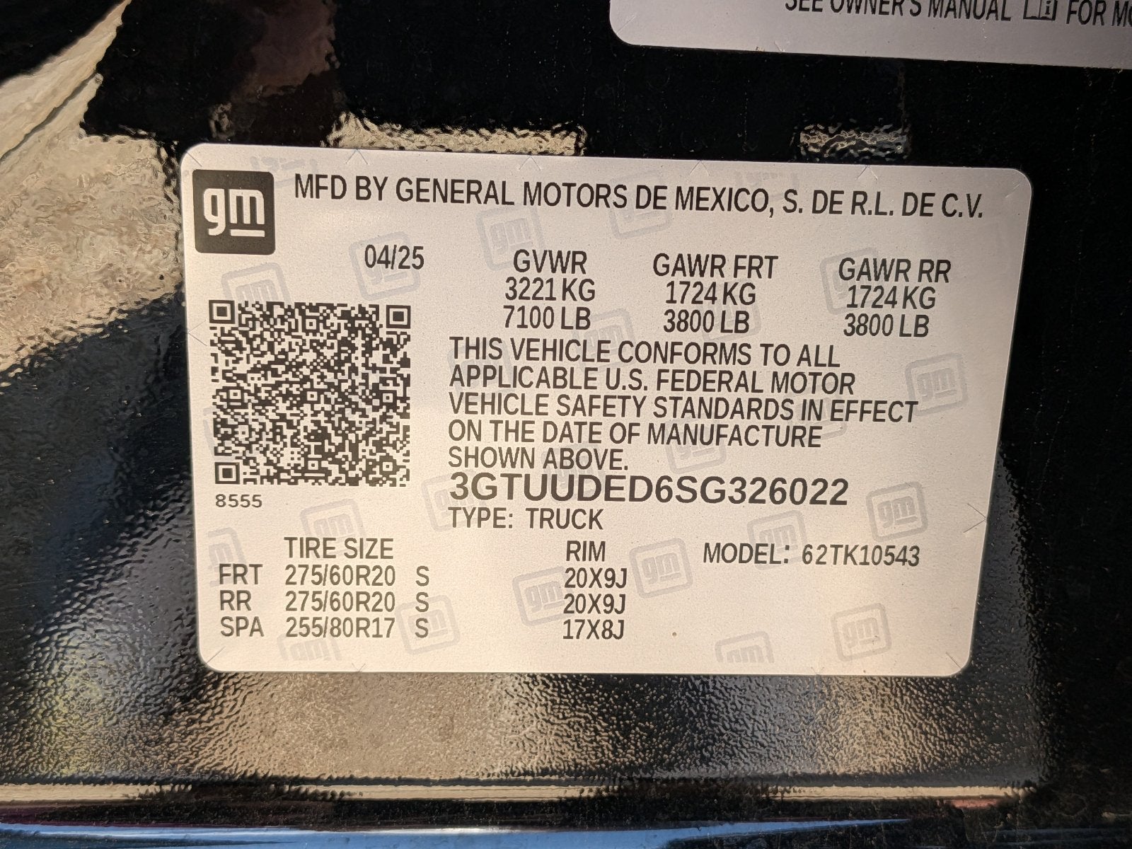 2025 GMC Sierra 1500 SLT