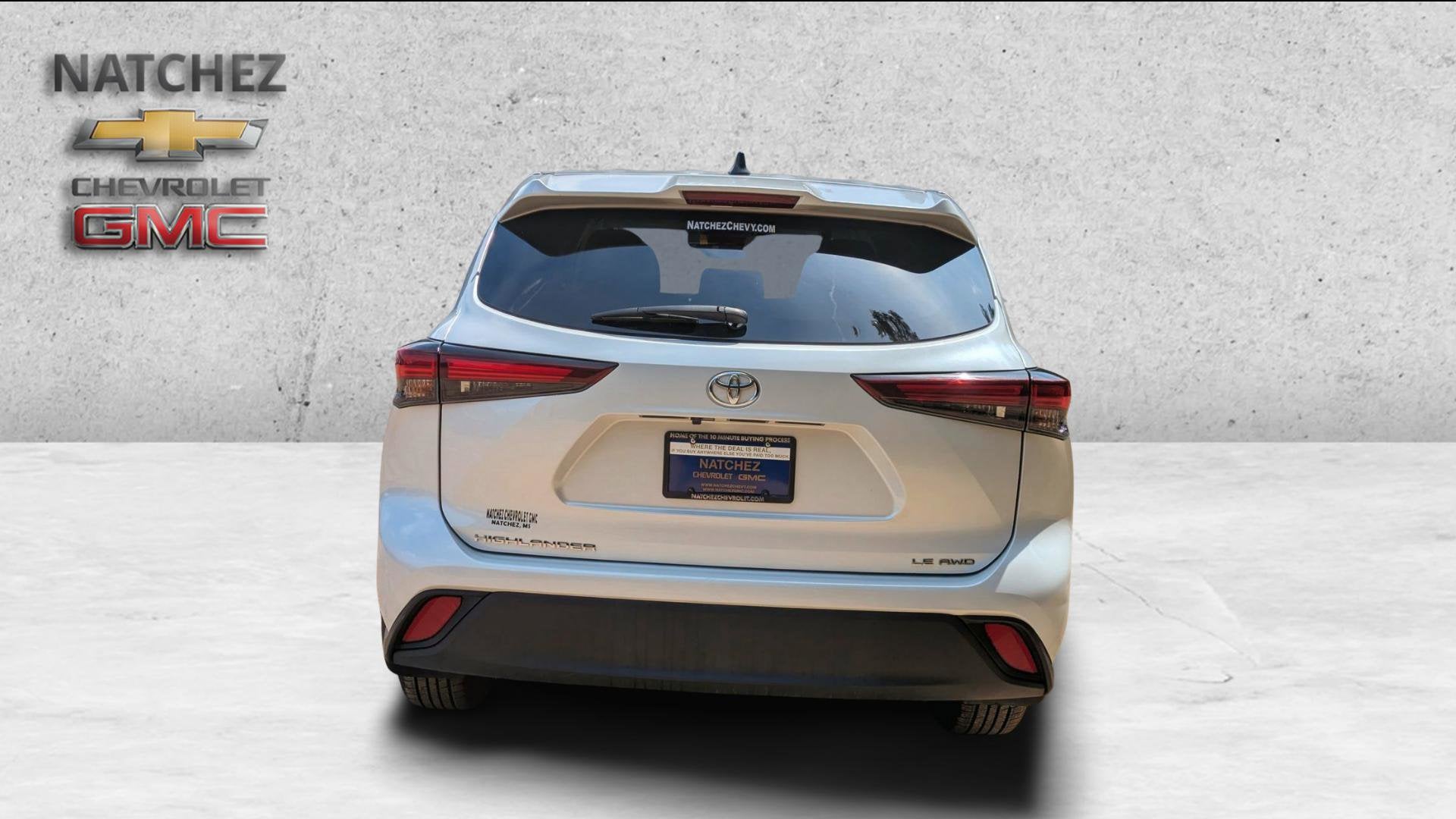 2024 Toyota Highlander LE