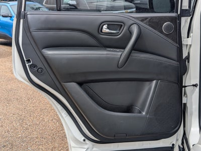 2024 INFINITI QX80 LUXE