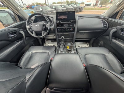 2024 INFINITI QX80 LUXE