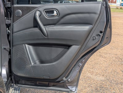 2024 INFINITI QX80 LUXE