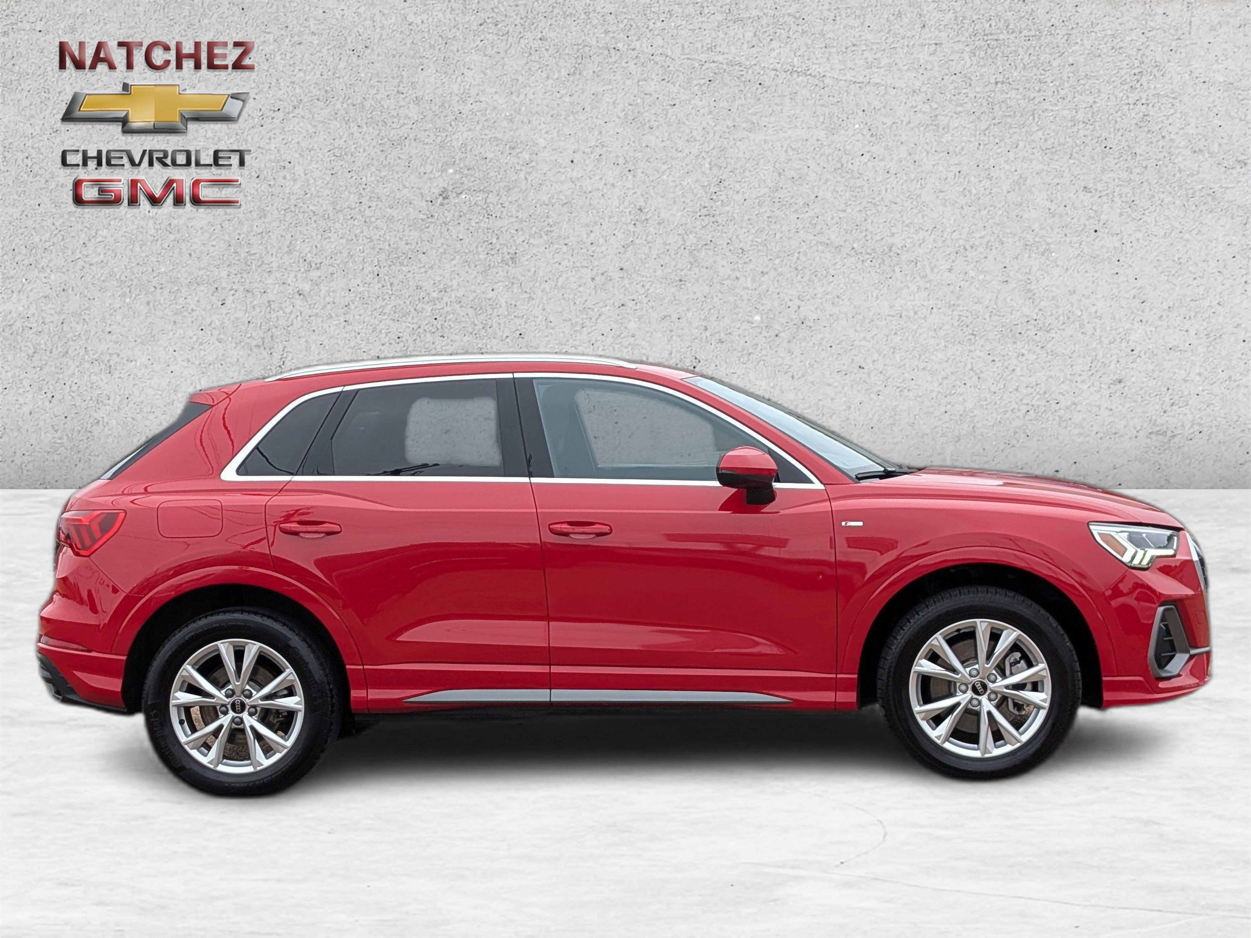 2025 Audi Q3 S line Premium