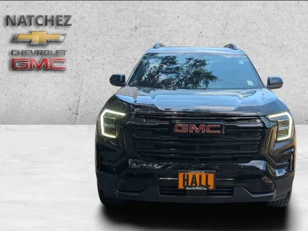 2025 GMC Terrain Front View